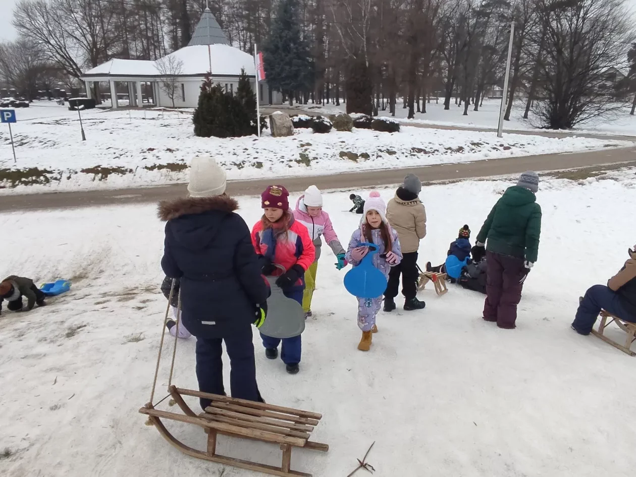 OŠ Ivanovec sanjkanje (1)