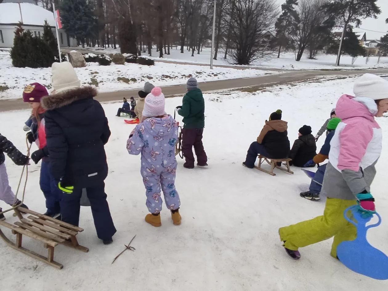 OŠ Ivanovec sanjkanje (2)