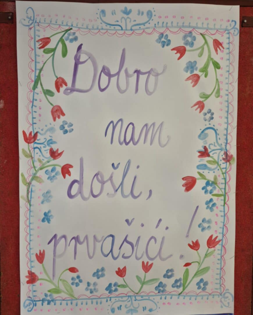 OŠ KURŠANEC Mali školarci hrabro zakoračili u prve razrede uz podršku starijih kolega (4)