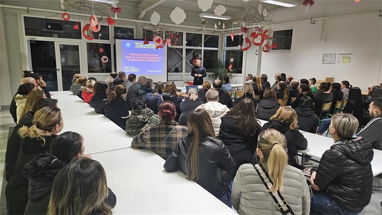 OŠ Orehovica (4) OŠ Orehovica (4)