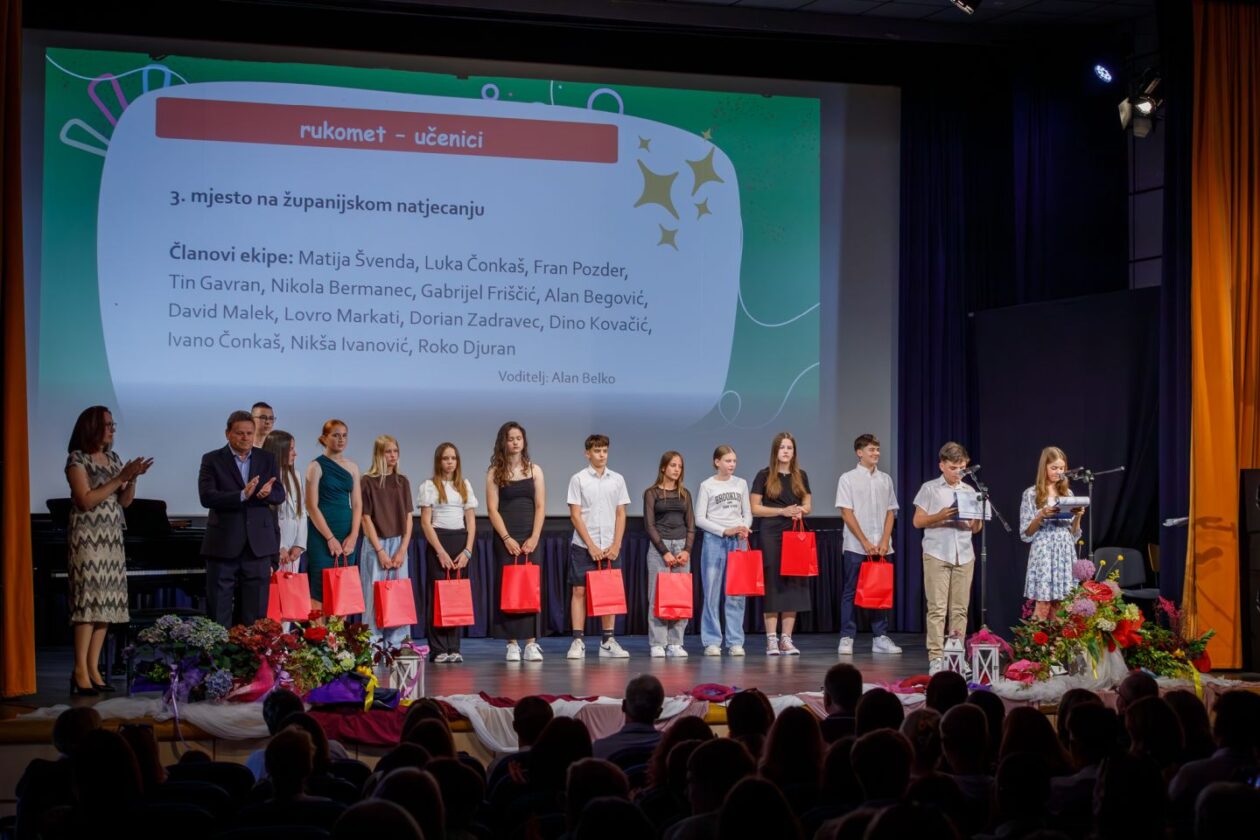 OŠ PRELOG Svečano obilježen Dan škole (15)