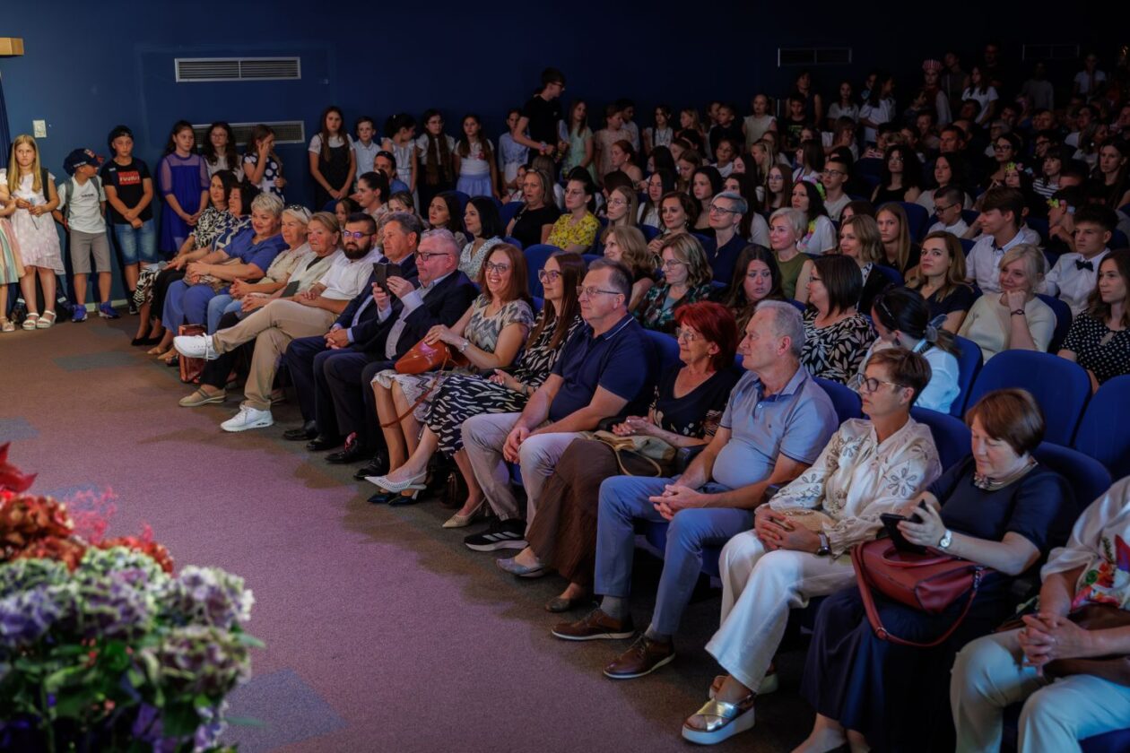 OŠ PRELOG Svečano obilježen Dan škole (19)