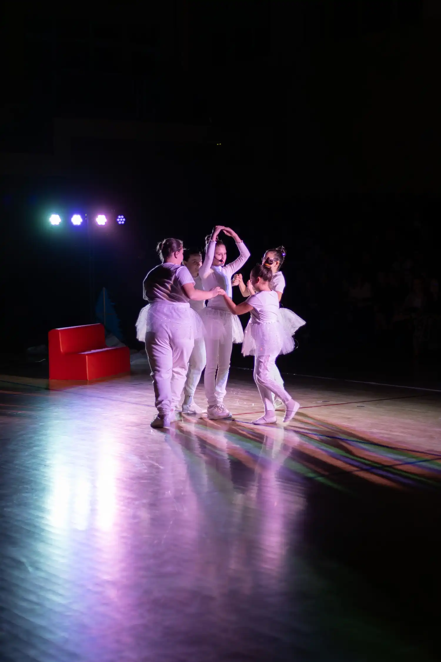 OŠ Podturen, božićna priredba 2024 (12)