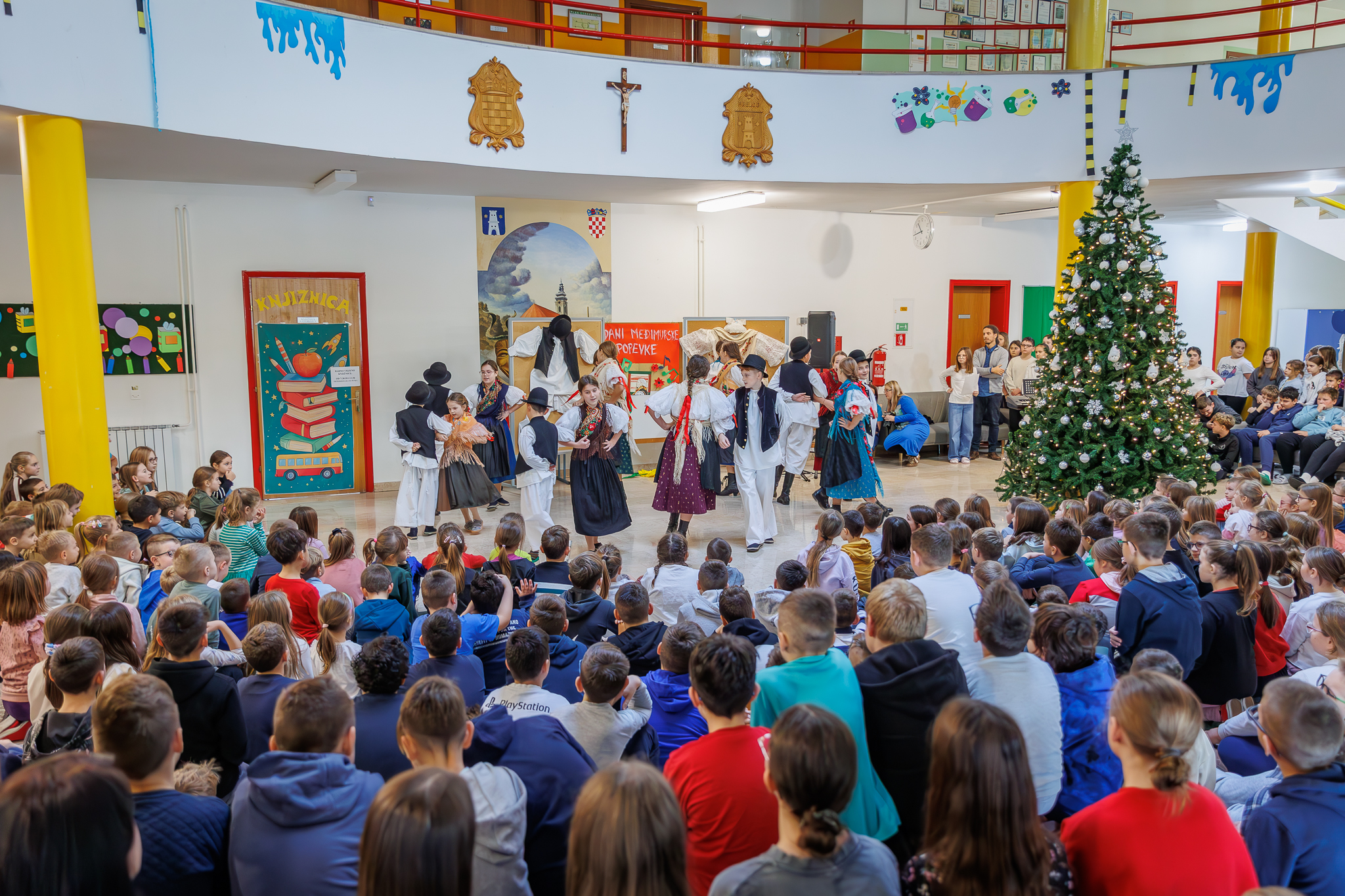 OŠ Prelog Dan međimurske popevke (2) OŠ Prelog Dan međimurske popevke (2)