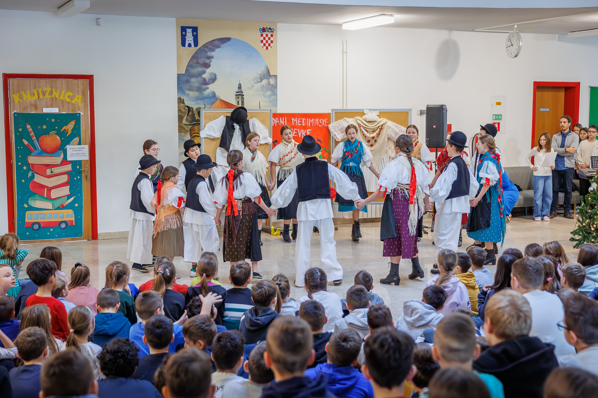 OŠ Prelog Dan međimurske popevke (3) OŠ Prelog Dan međimurske popevke (3)