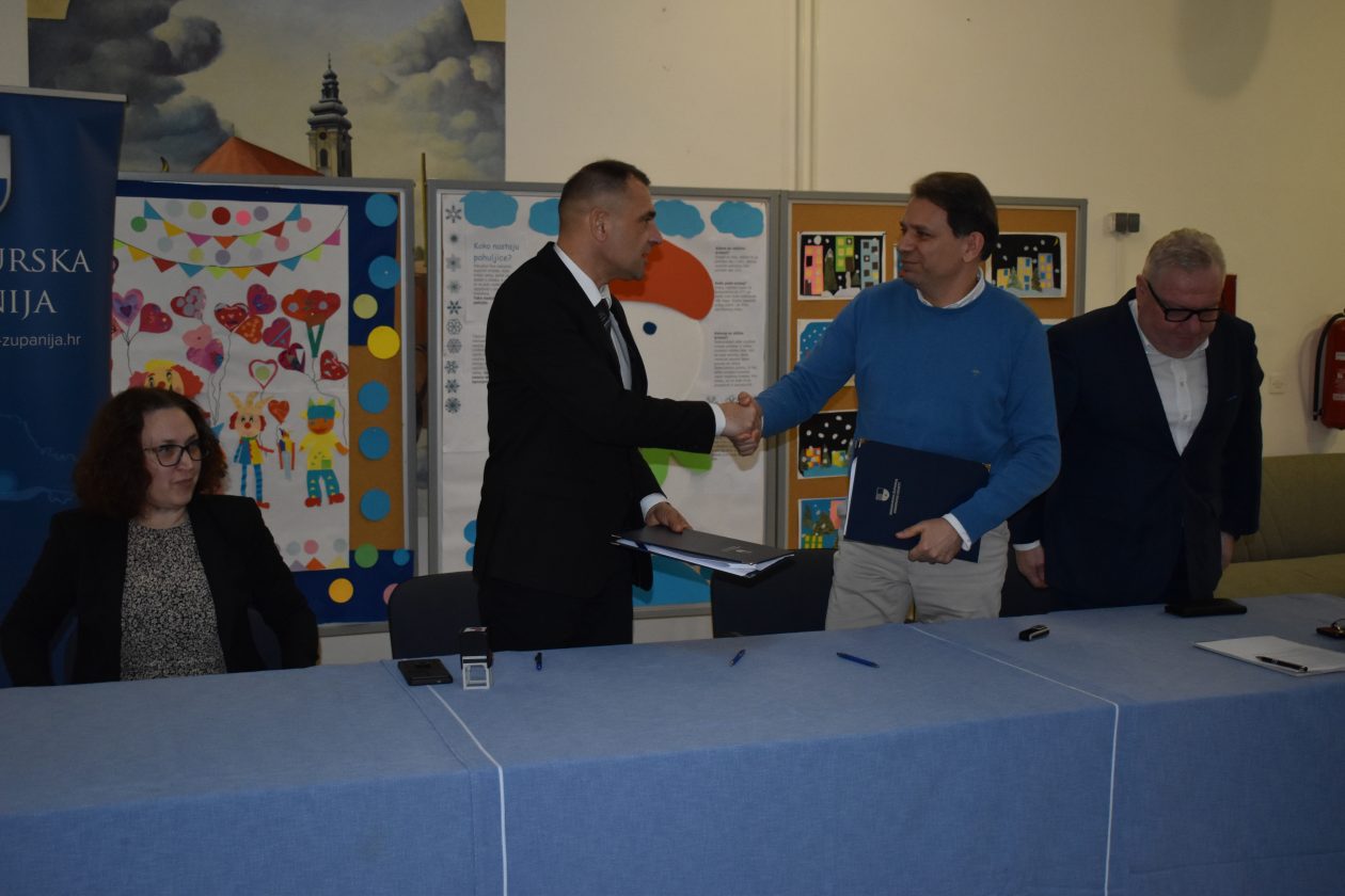 OŠ Prelog potpisivanje ugovora dogradnja (3)