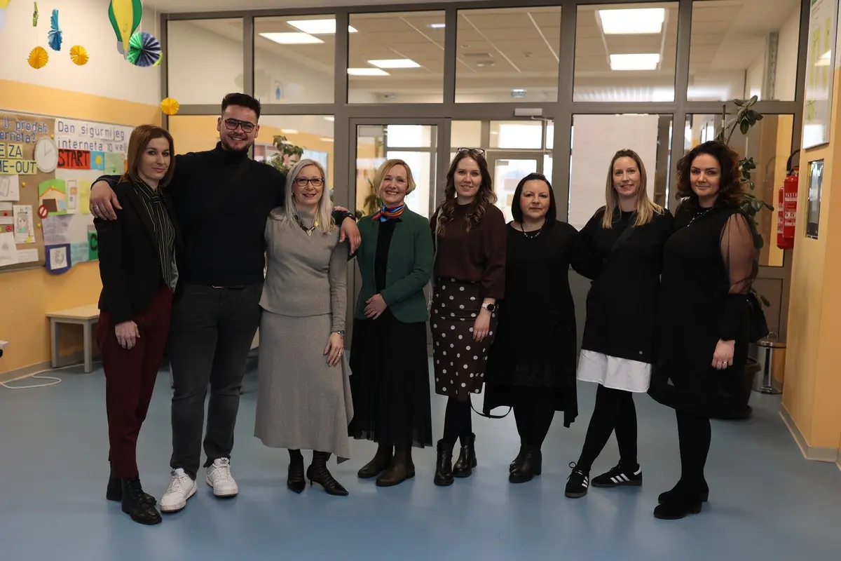 OŠ VLADIMIRA NAZORA matematika (17)