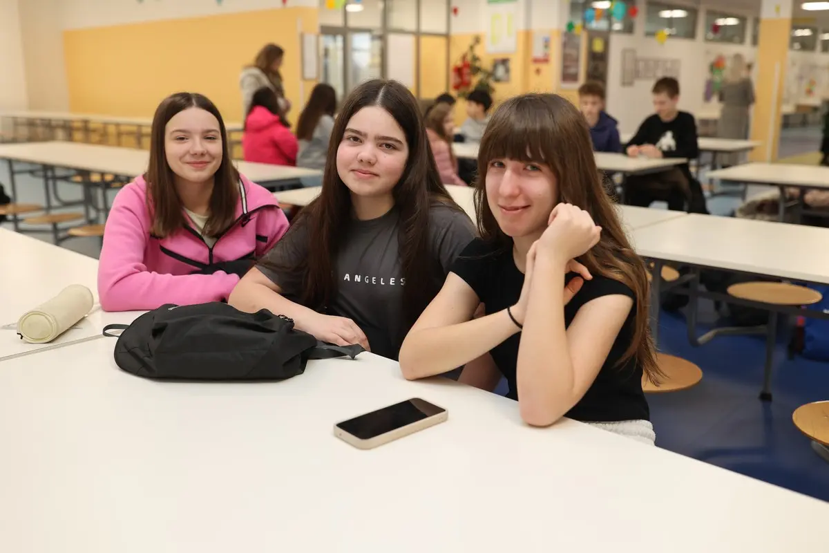 OŠ VLADIMIRA NAZORA matematika (2)