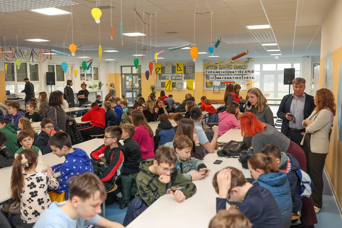 OŠ VLADIMIRA NAZORA matematika (25)