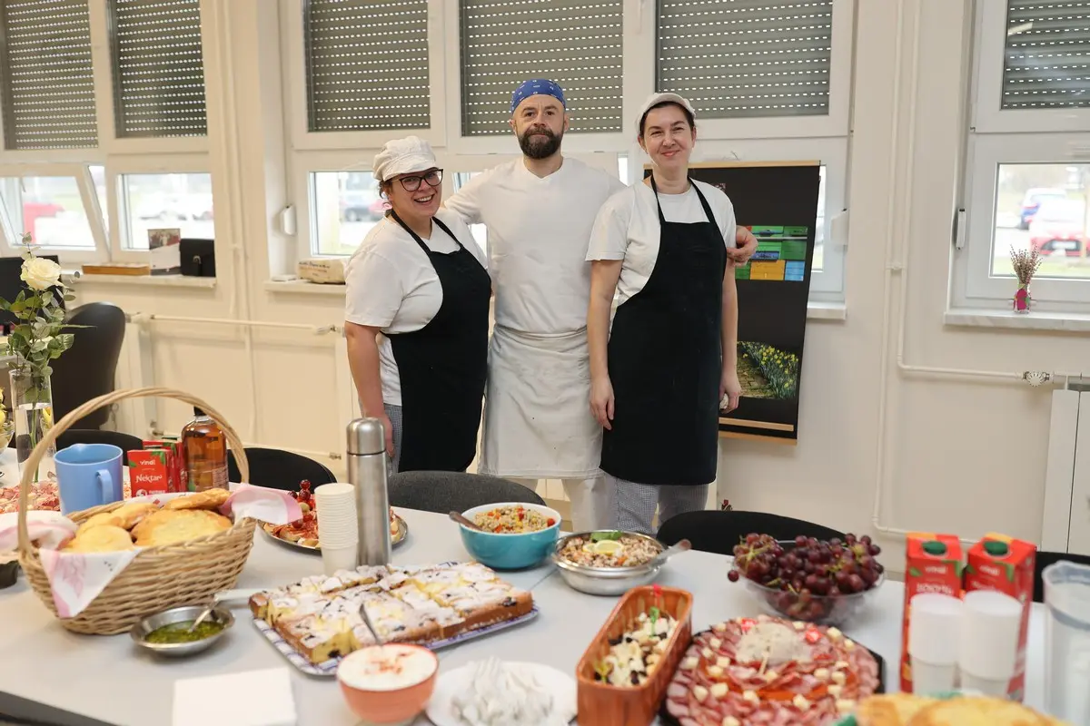 OŠ VLADIMIRA NAZORA matematika (27)