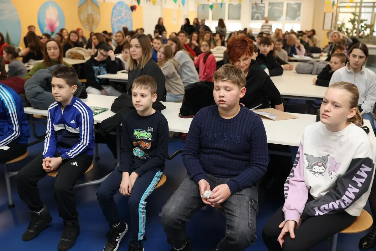 OŠ VLADIMIRA NAZORA matematika (40)