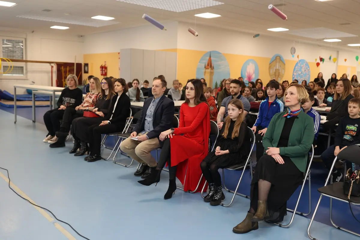 OŠ VLADIMIRA NAZORA matematika (45)