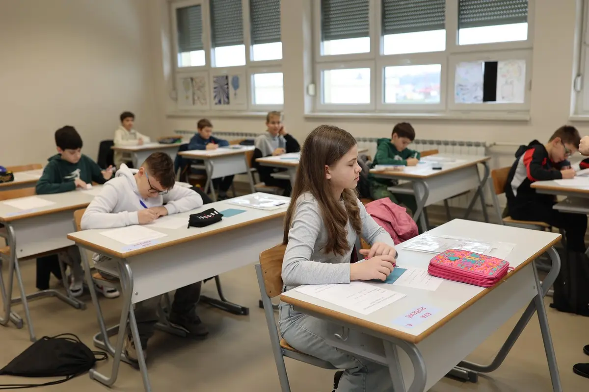 OŠ VLADIMIRA NAZORA matematika (63)