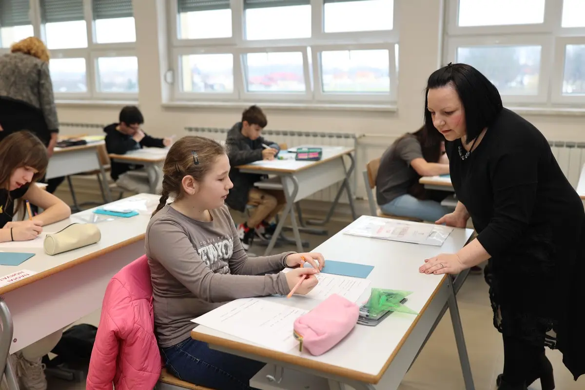 OŠ VLADIMIRA NAZORA matematika (71)