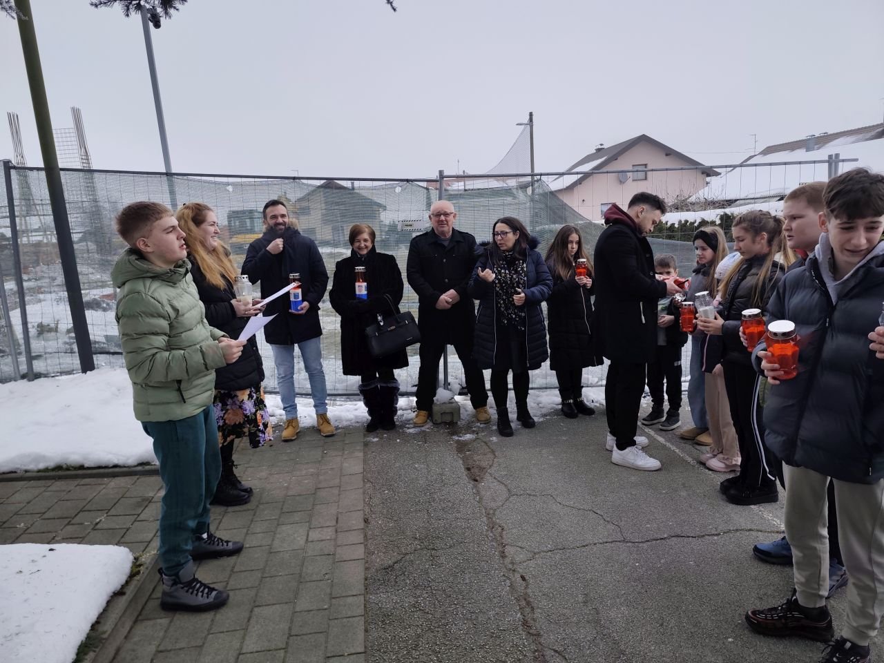 OŠ VRATIŠINEC Učenici obilježili 136. rođendan Vinka Žganca (12)