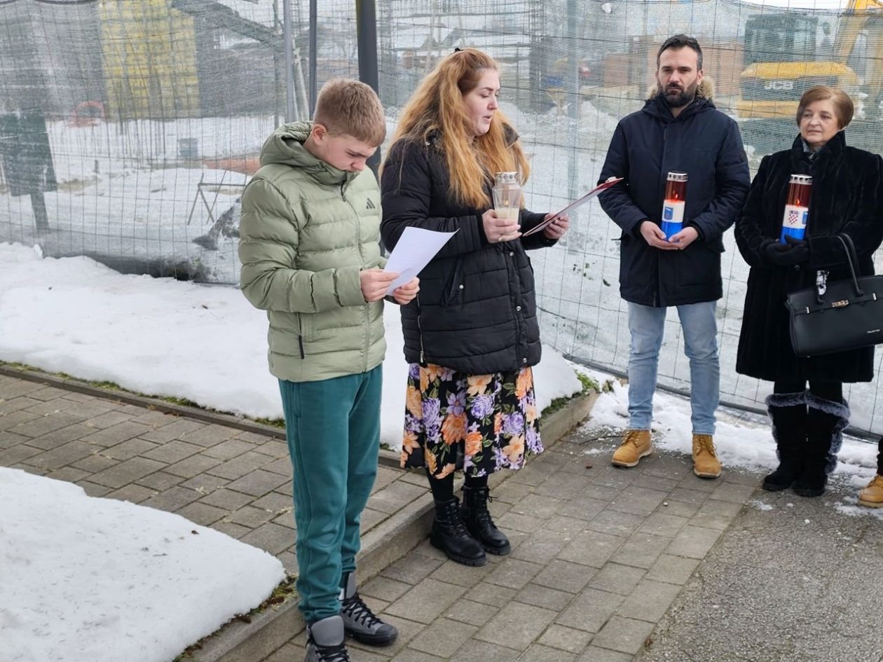 OŠ VRATIŠINEC Učenici obilježili 136. rođendan Vinka Žganca (13)