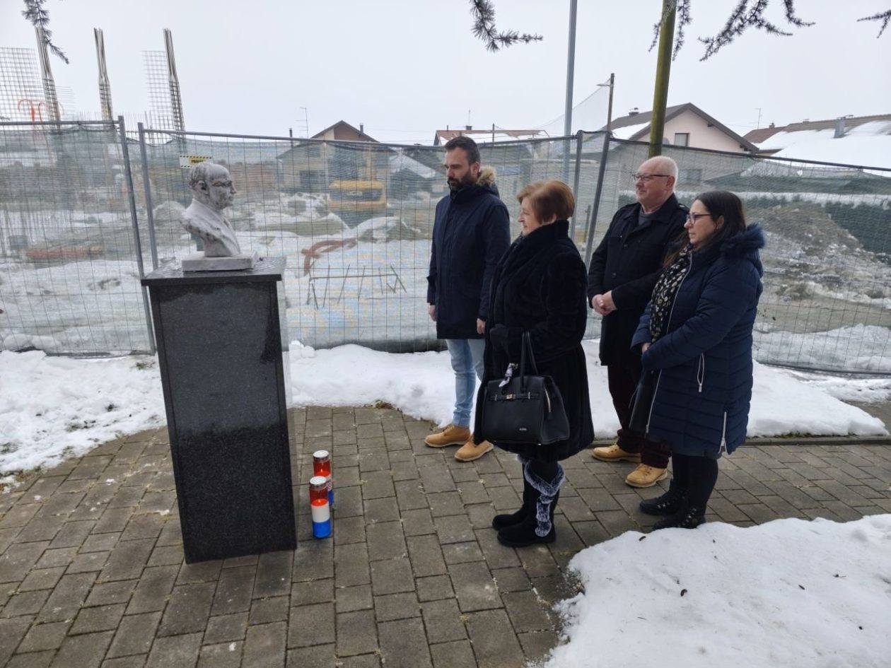 OŠ VRATIŠINEC Učenici obilježili 136. rođendan Vinka Žganca (2)