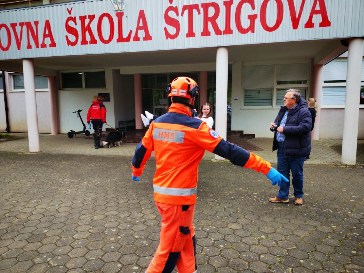 OŠ štrigova pokazna vježba dvd štrigova potres 2026 (7) OŠ štrigova pokazna vježba dvd štrigova potres 2026 (7)