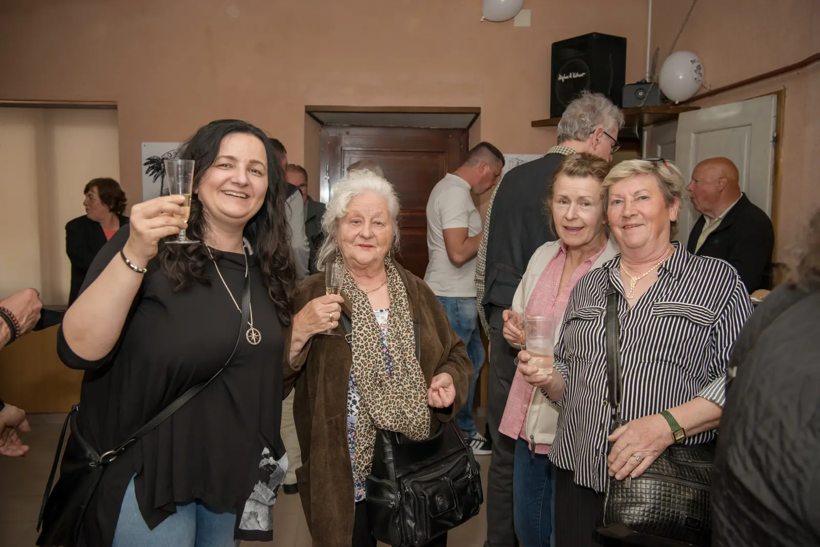 Oaza, Selnica, Fotokolor Vidović (12)