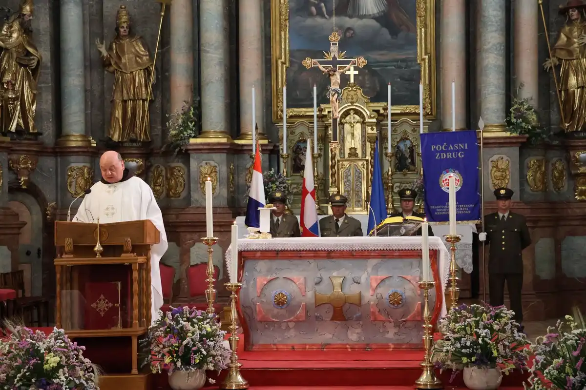 Obiljezavanje-Dana-drzavnosti-2 Obiljezavanje-Dana-drzavnosti-2