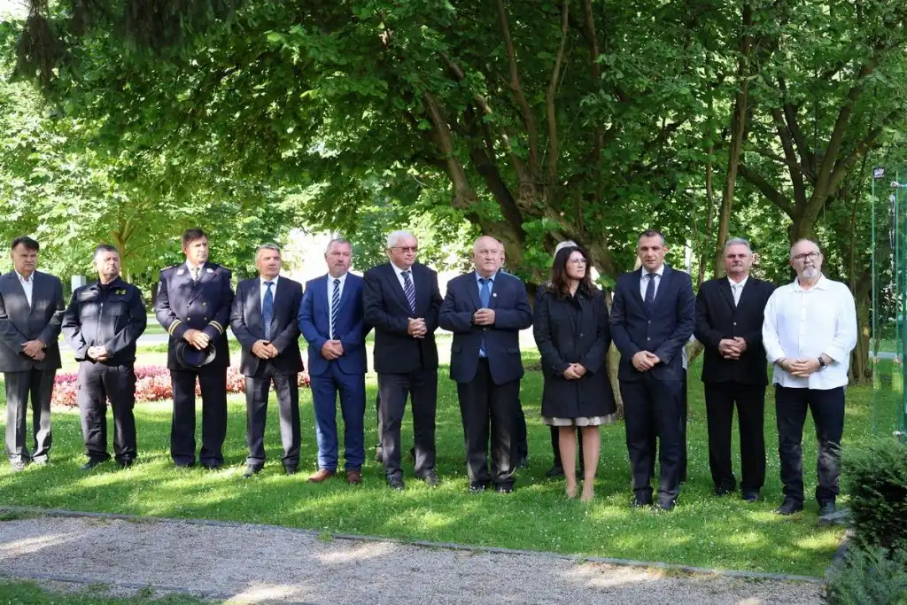 Obiljezavanje-Dana-drzavnosti-22-1024×683-1 Obiljezavanje-Dana-drzavnosti-22-1024×683-1