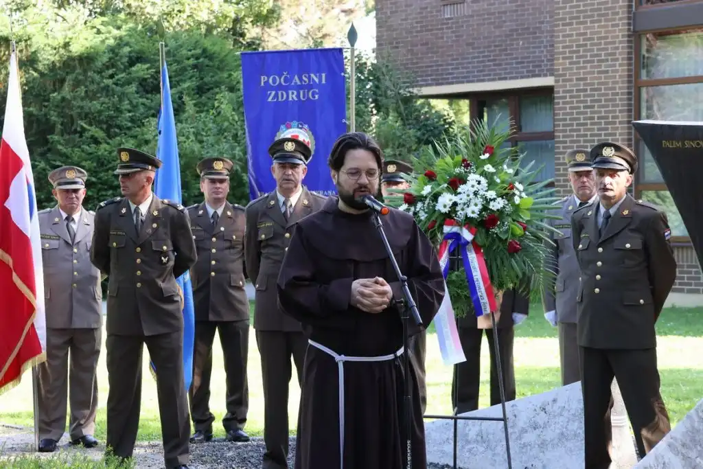 Obiljezavanje-Dana-drzavnosti-25-1024×683-1 Obiljezavanje-Dana-drzavnosti-25-1024×683-1