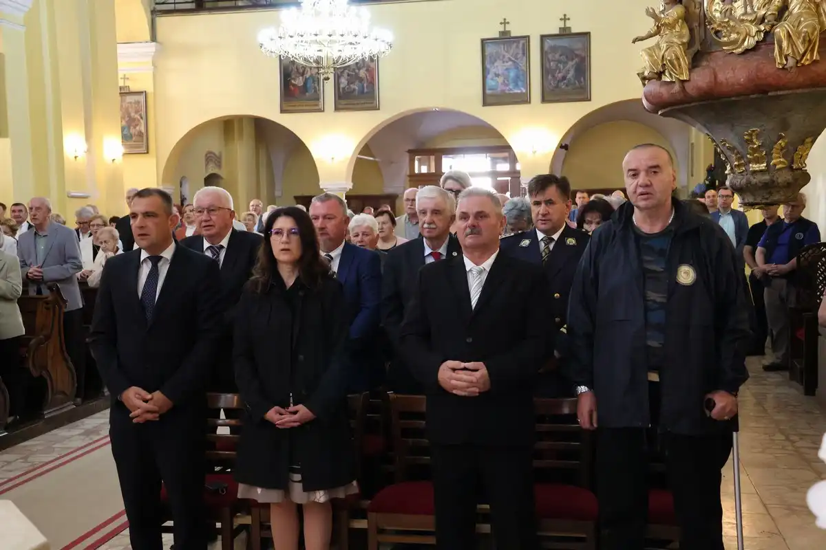 Obiljezavanje-Dana-drzavnosti-4 Obiljezavanje-Dana-drzavnosti-4