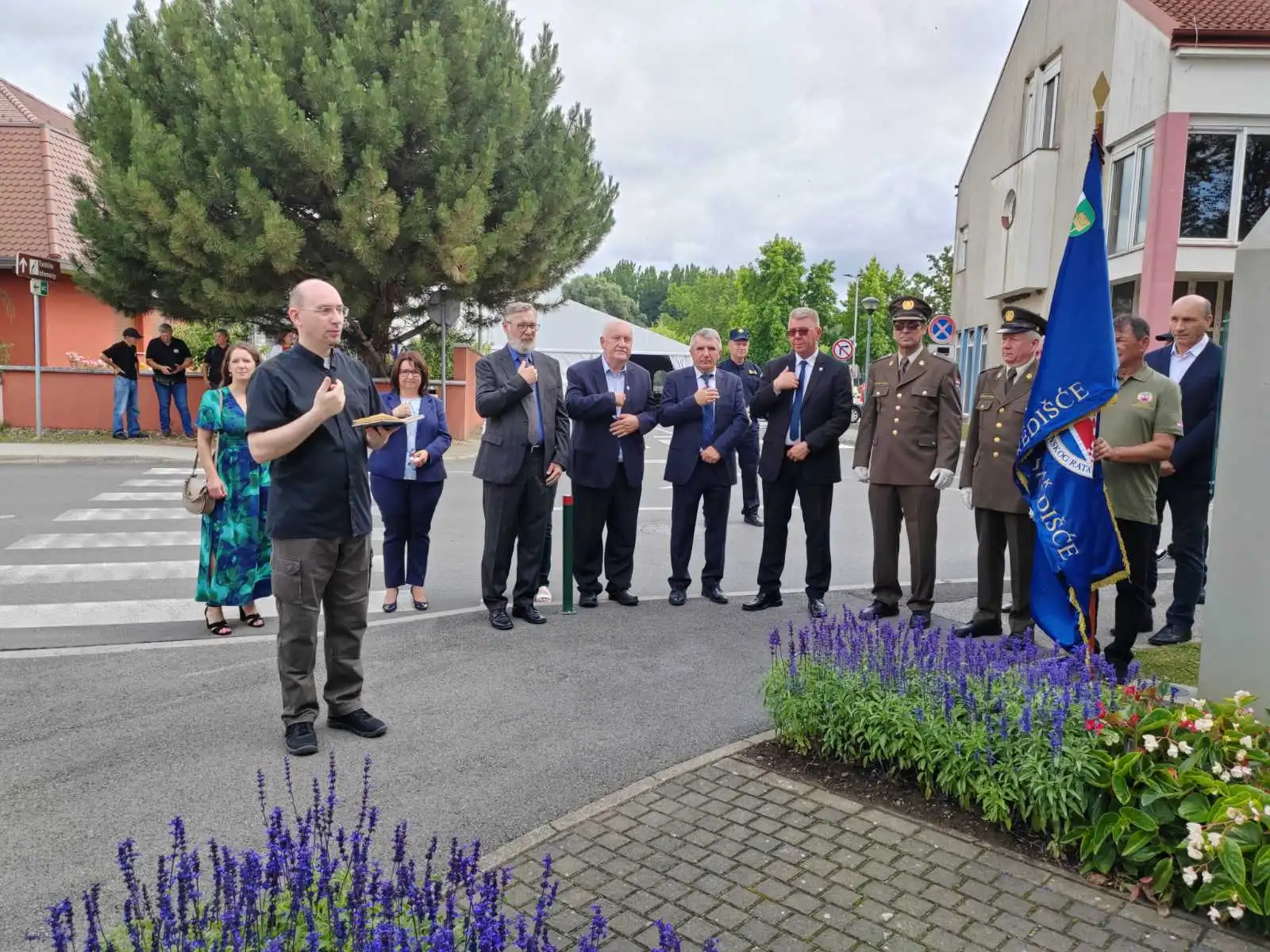 Obilježena 33. obljetnica zaustavljanja tenkova JNA (17) Obilježena 33. obljetnica zaustavljanja tenkova JNA (17)