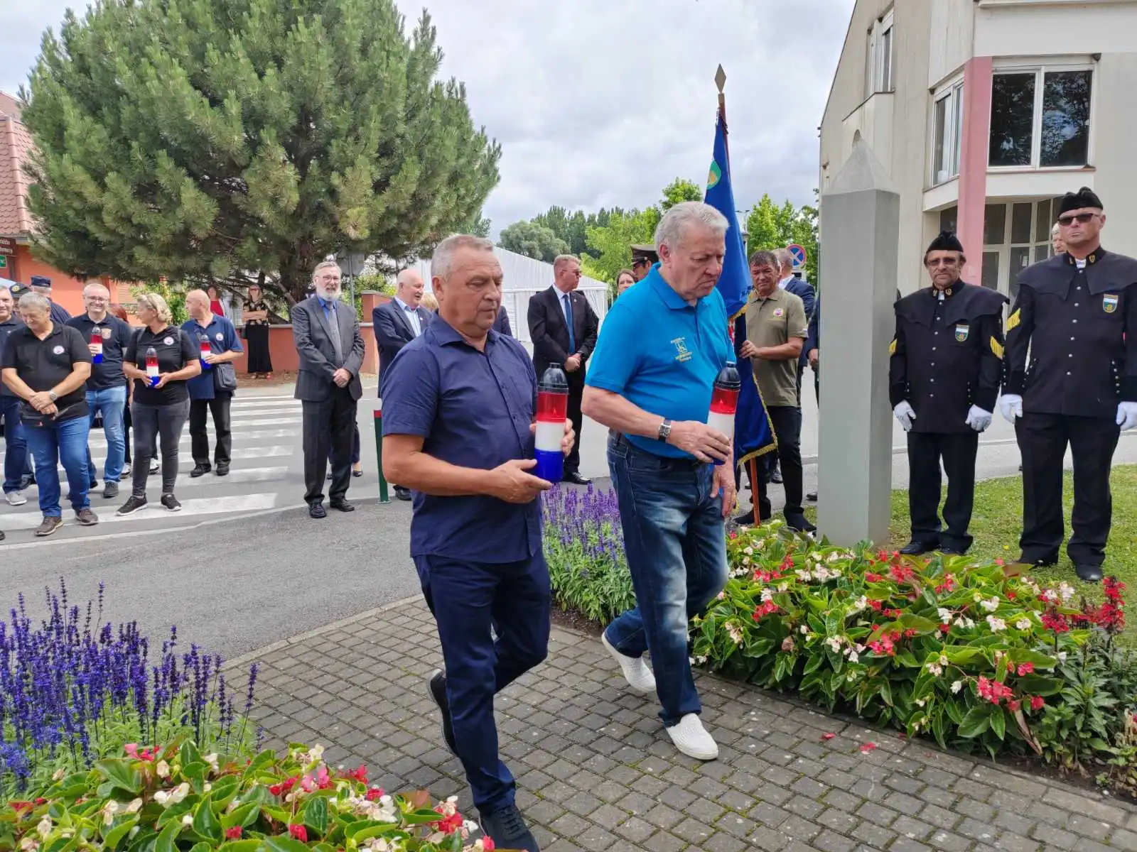 Obilježena 33. obljetnica zaustavljanja tenkova JNA (33) Obilježena 33. obljetnica zaustavljanja tenkova JNA (33)