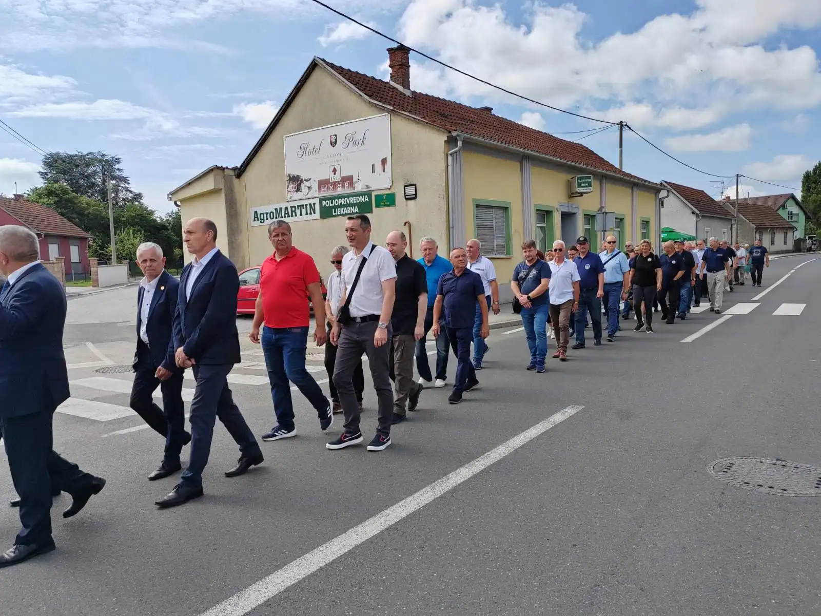 Obilježena 33. obljetnica zaustavljanja tenkova JNA (39) Obilježena 33. obljetnica zaustavljanja tenkova JNA (39)