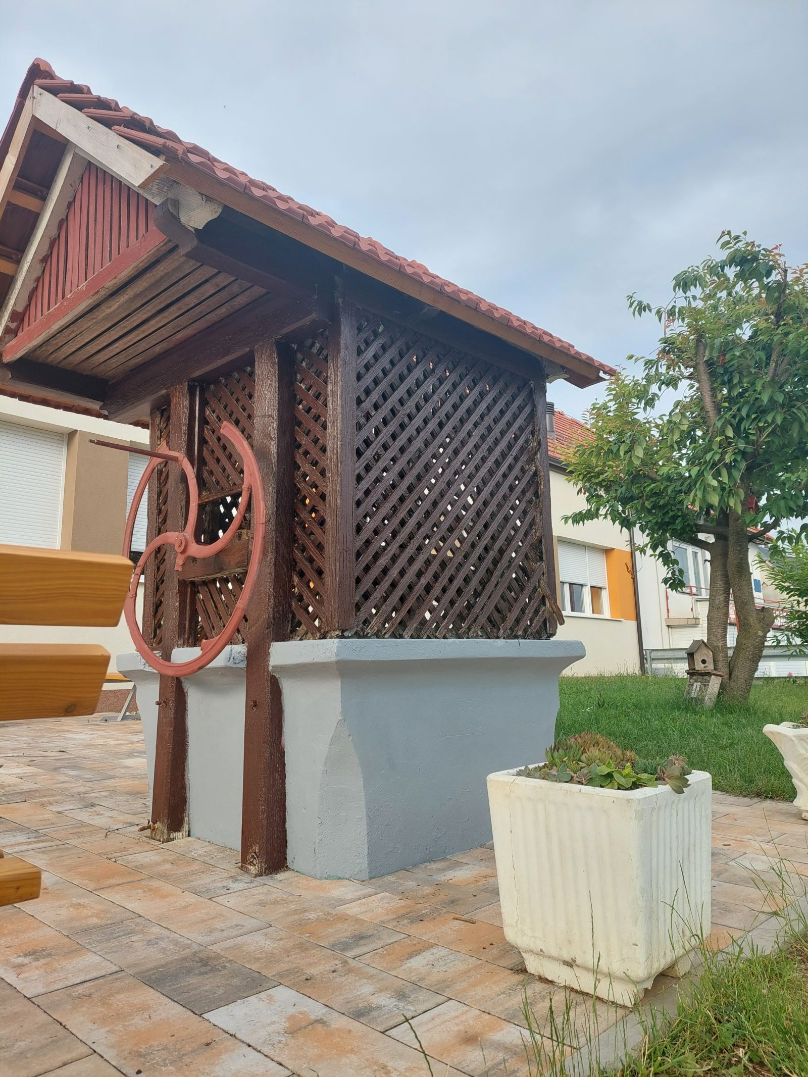 Obnova bunara PŠ Zasadbreg 1 Obnova bunara PŠ Zasadbreg 1