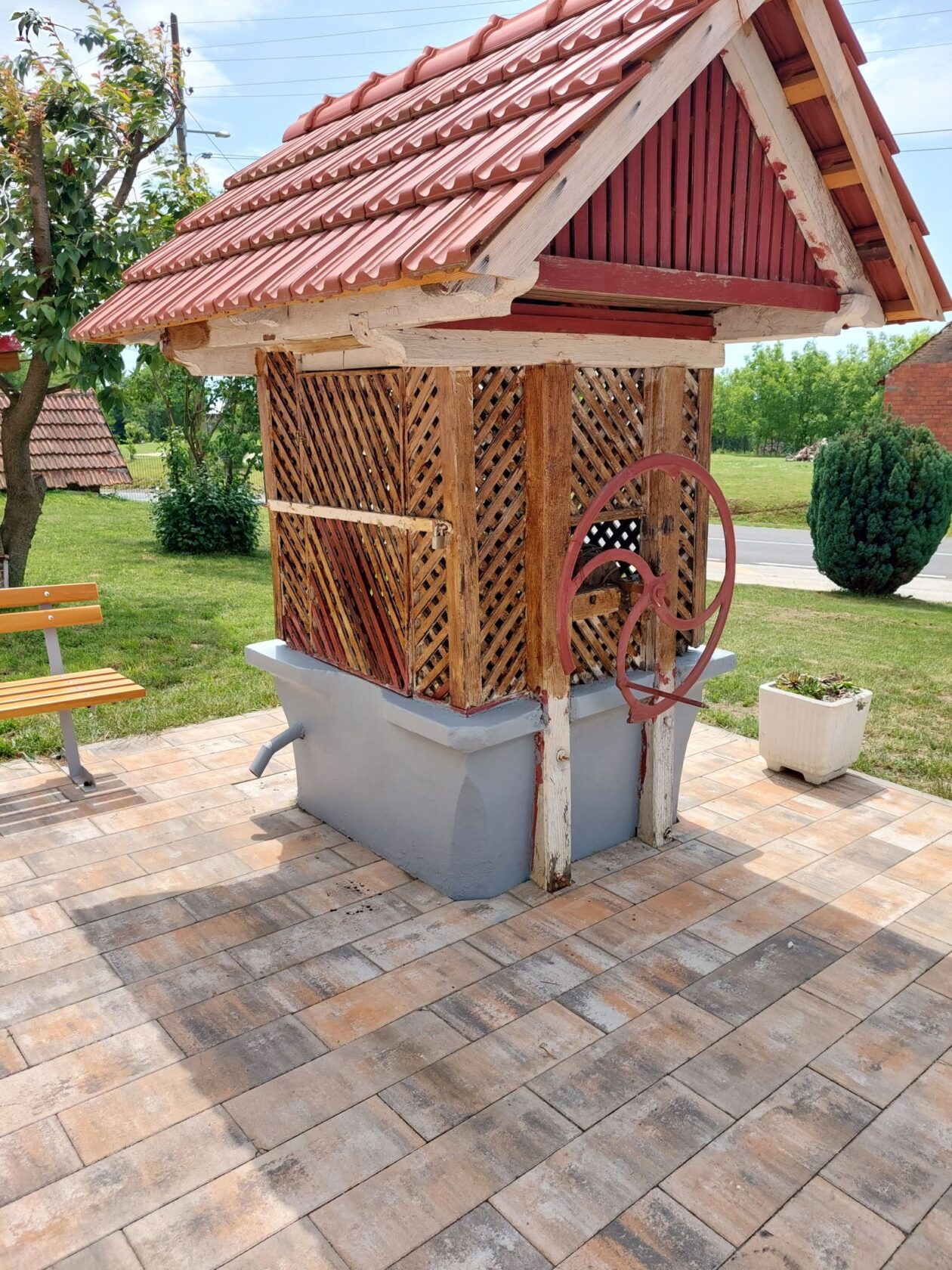 Obnova bunara PŠ Zasadbreg 44 Obnova bunara PŠ Zasadbreg 44