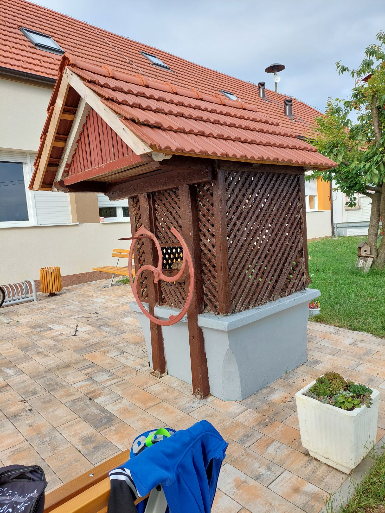 Obnova bunara PŠ Zasadbreg 57 Obnova bunara PŠ Zasadbreg 57