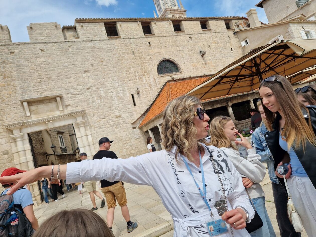 Od Murskog Središća do Vodica Globina u eliti hrvatskog amaterskog kazališta (38)