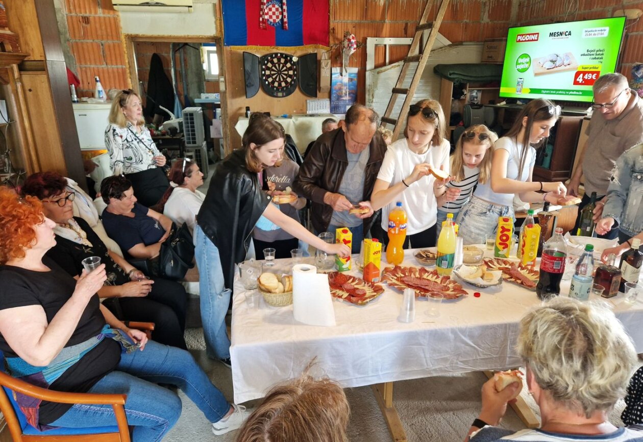 Od Murskog Središća do Vodica Globina u eliti hrvatskog amaterskog kazališta (43)