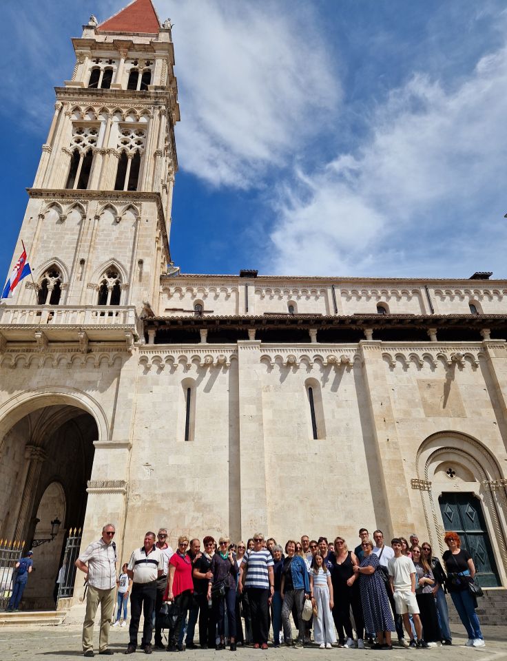 Od Murskog Središća do Vodica Globina u eliti hrvatskog amaterskog kazališta (54)