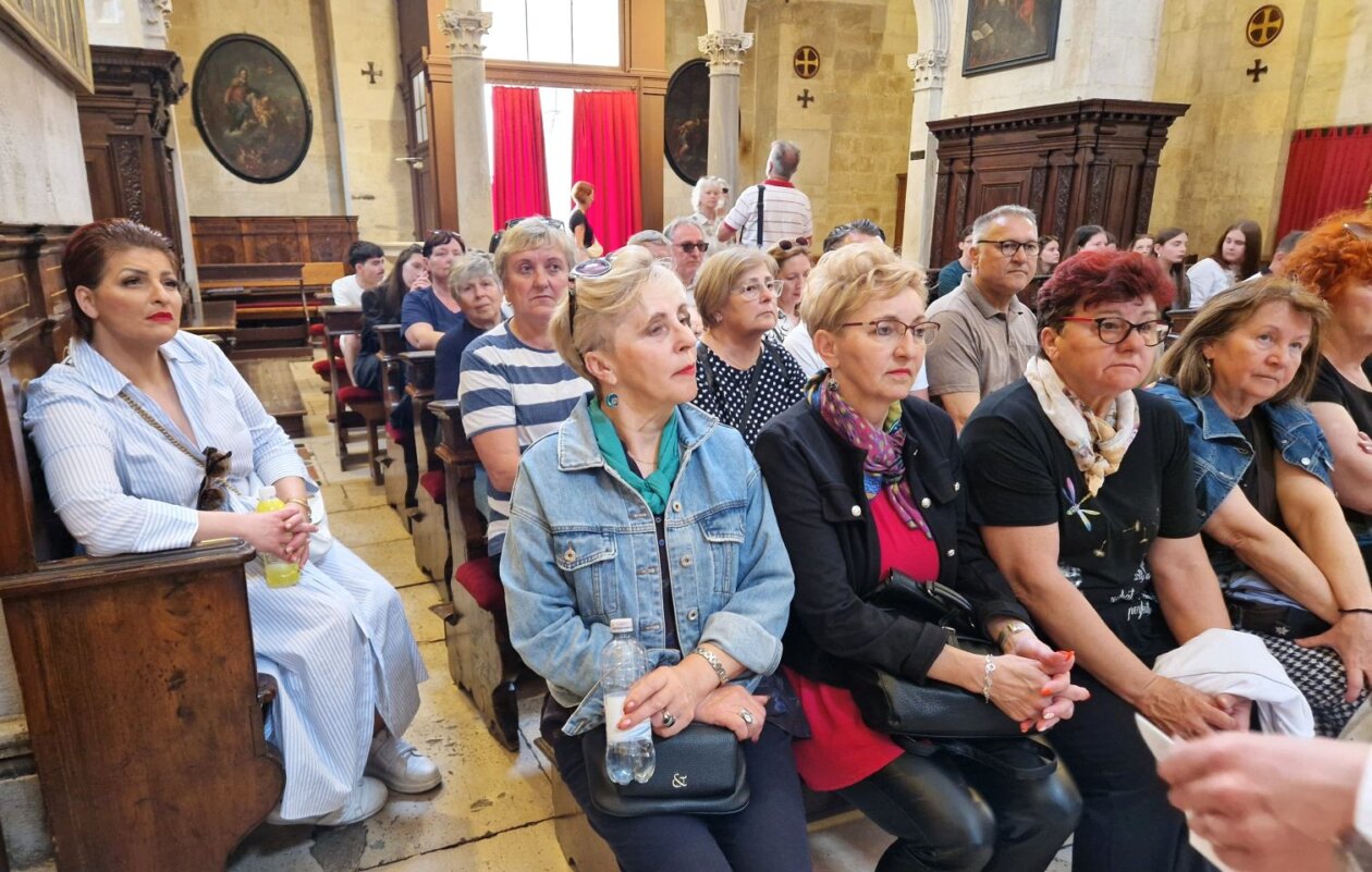 Od Murskog Središća do Vodica Globina u eliti hrvatskog amaterskog kazališta (60)