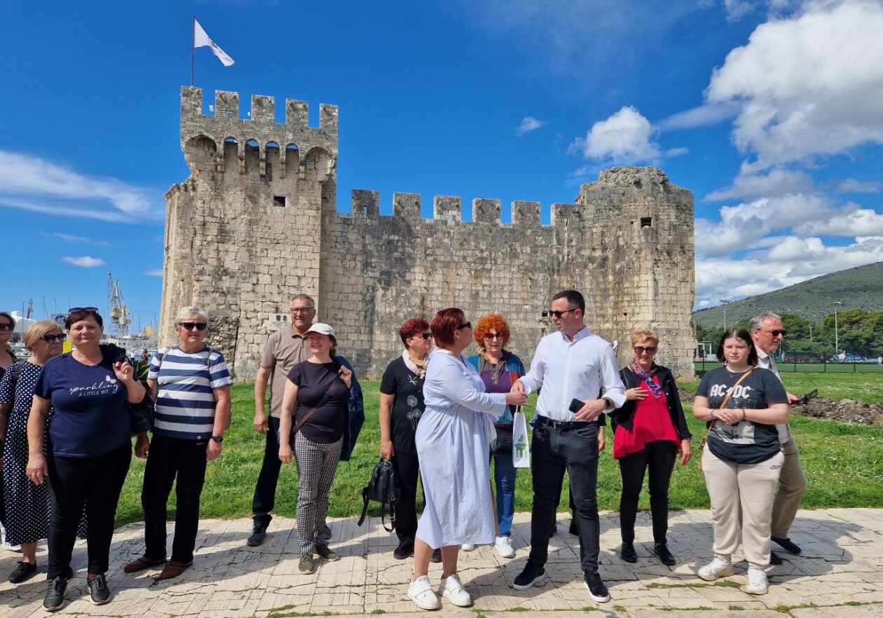 Od Murskog Središća do Vodica Globina u eliti hrvatskog amaterskog kazališta (69)