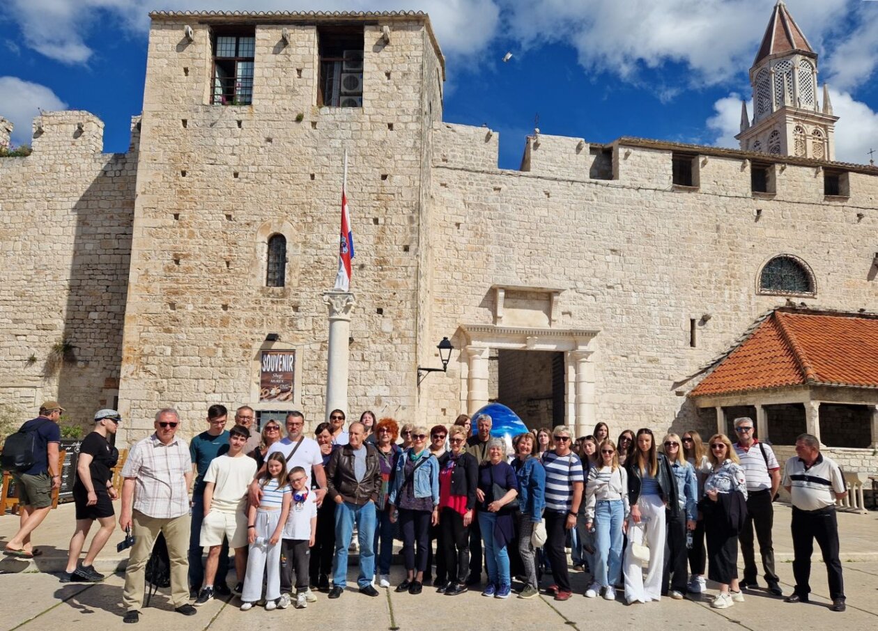 Od Murskog Središća do Vodica Globina u eliti hrvatskog amaterskog kazališta (76)