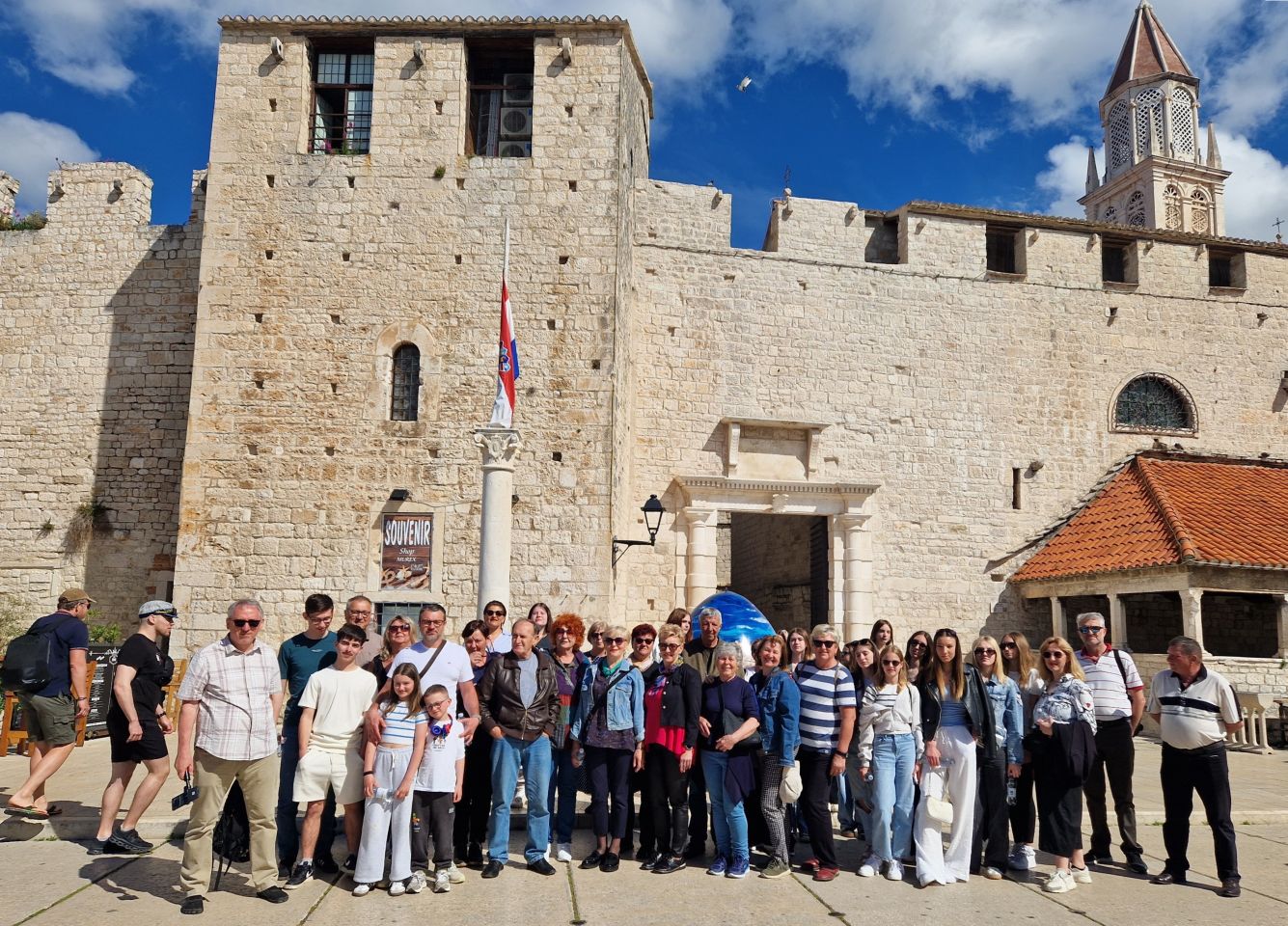 Od Murskog Središća do Vodica Globina u eliti hrvatskog amaterskog kazališta (76)