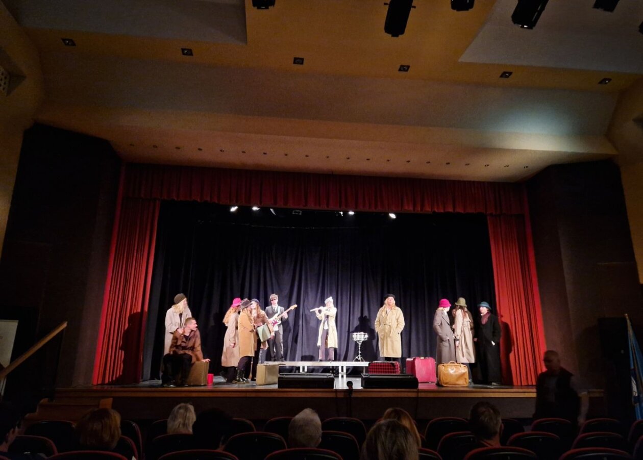 Od Murskog Središća do Vodica Globina u eliti hrvatskog amaterskog kazališta (80)