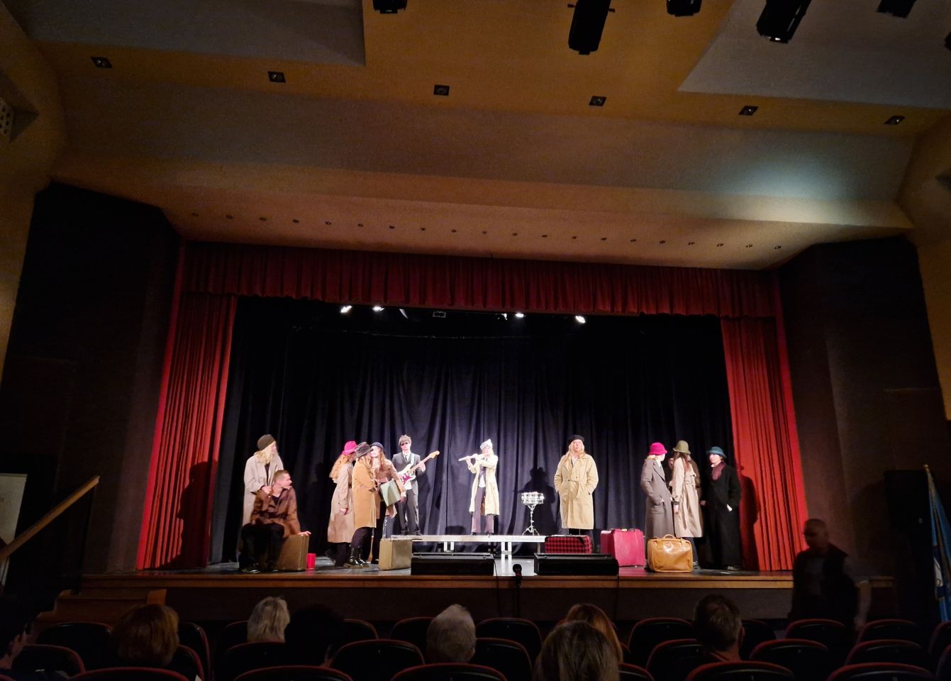 Od Murskog Središća do Vodica Globina u eliti hrvatskog amaterskog kazališta (80)