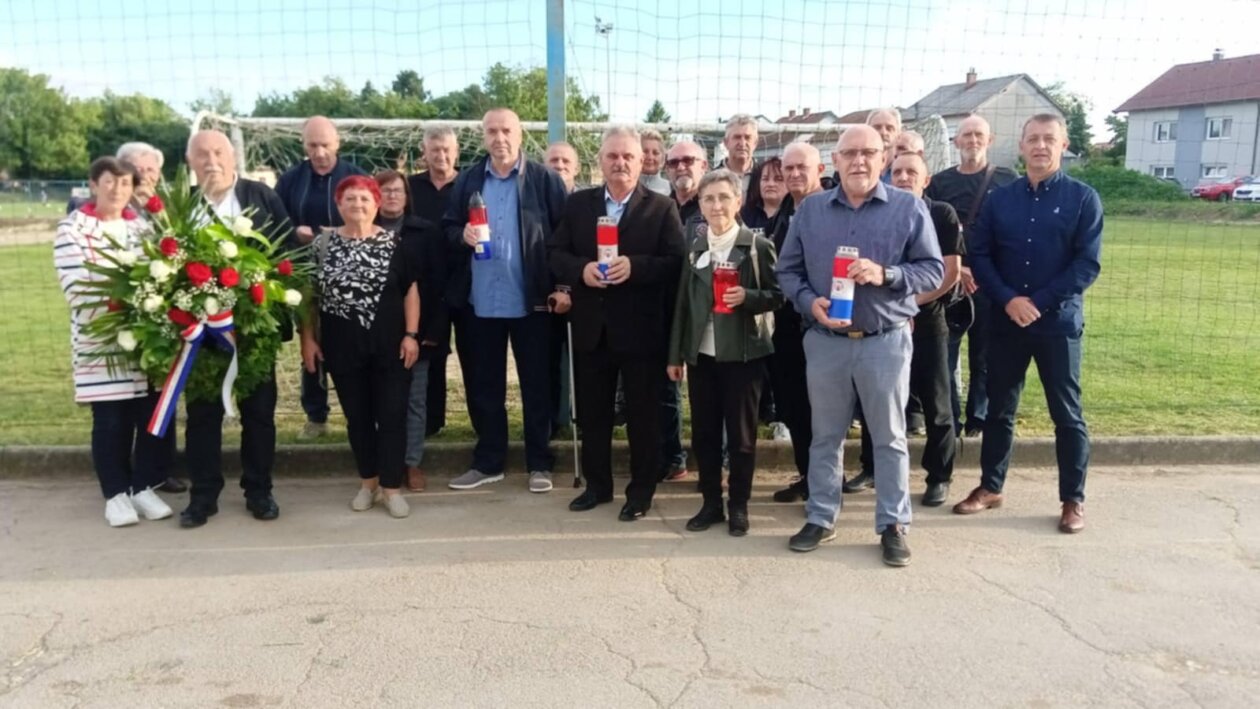 Odavanje počast poginulim hrvatskim braniteljima kotara Jug Čakovec! (6) Odavanje počast poginulim hrvatskim braniteljima kotara Jug Čakovec! (1)