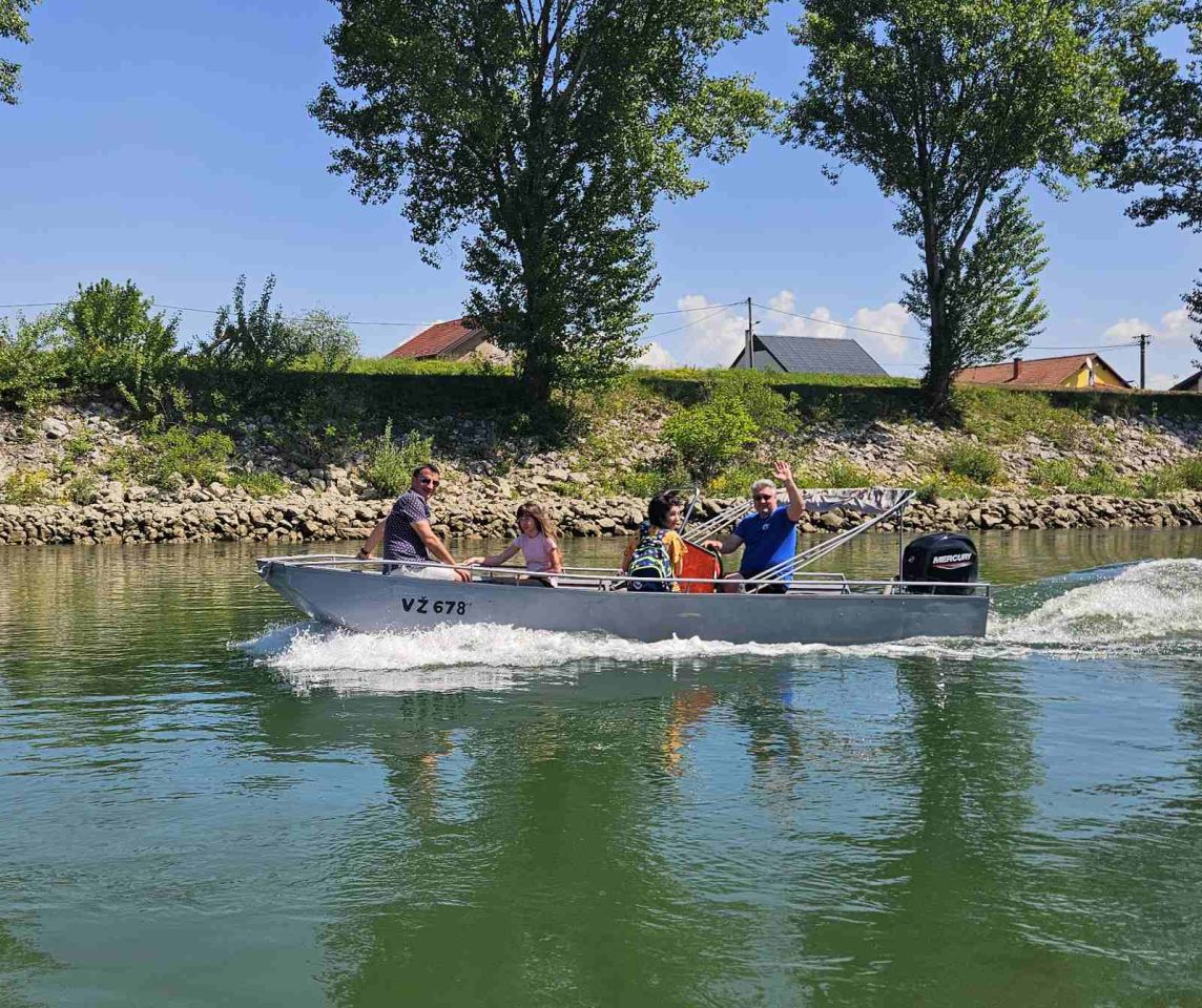 Održana 16. Smotra dravskih plovila u Donjoj Dubravi (6)