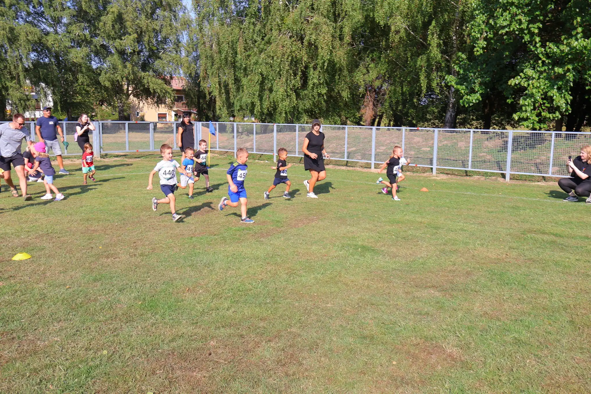 Održana Humanitarna utrka u Mačkovcu s ciljem pomoći osobama sa Sindrom Down (3) Održana Humanitarna utrka u Mačkovcu s ciljem pomoći osobama sa Sindrom Down (3)