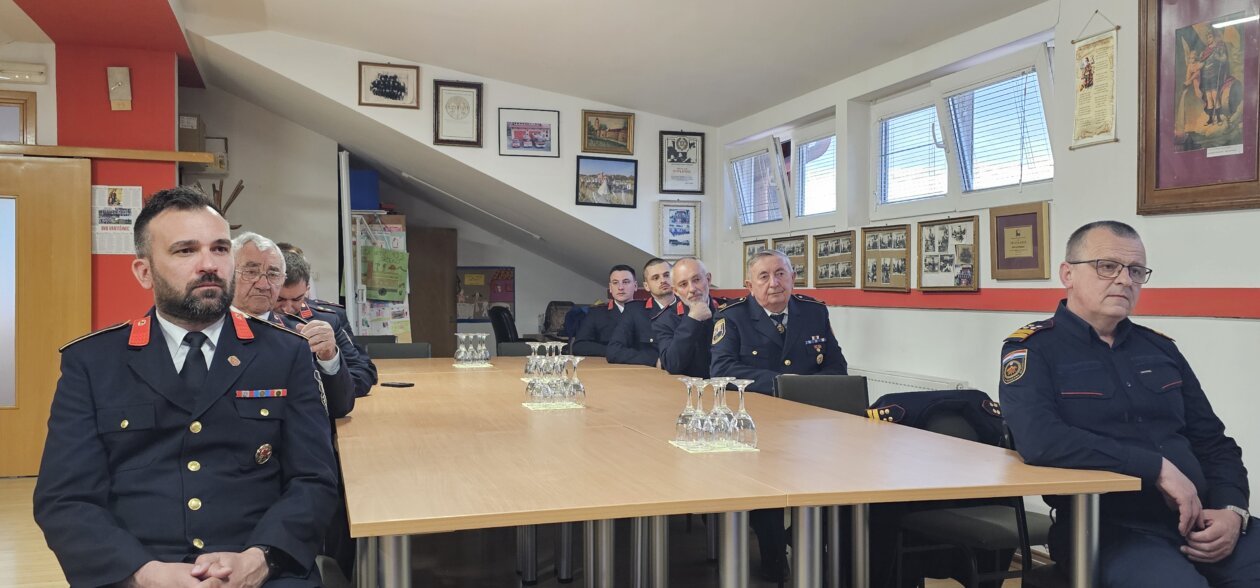 Održana godišnja skupština Vatrogasne zajednice Općine Vratišinec (8) Održana godišnja skupština Vatrogasne zajednice Općine Vratišinec (6)