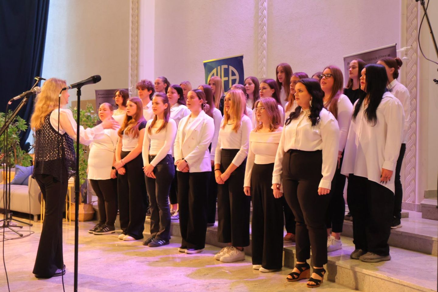 Održana nacionalna završnica natjecanja ‘Čitanjem do zvijezda’ (15)