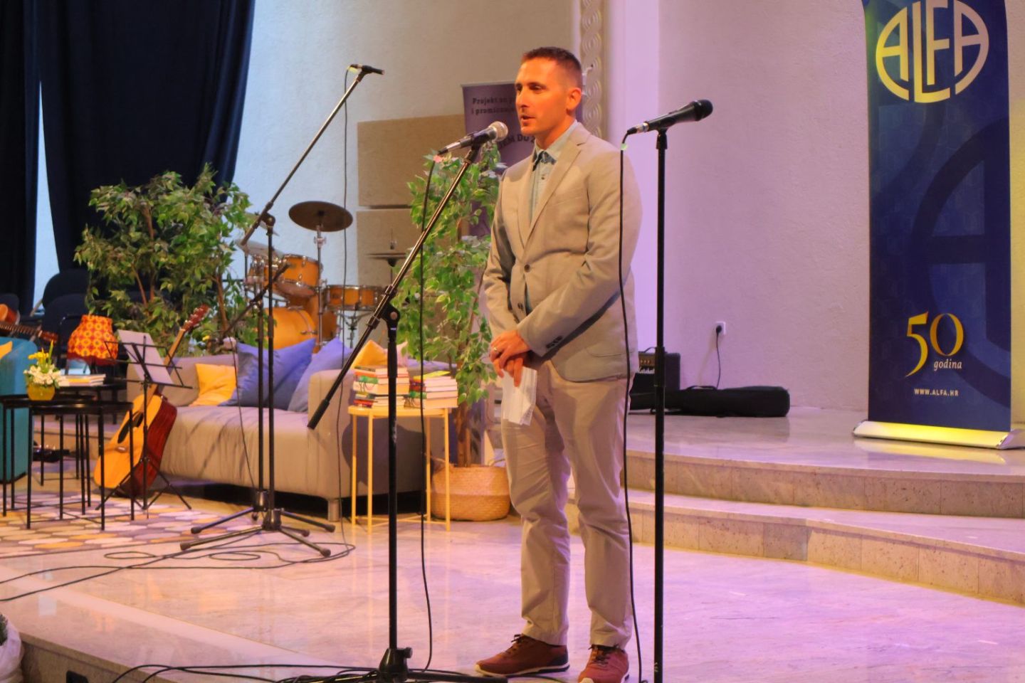 Održana nacionalna završnica natjecanja ‘Čitanjem do zvijezda’ (8)