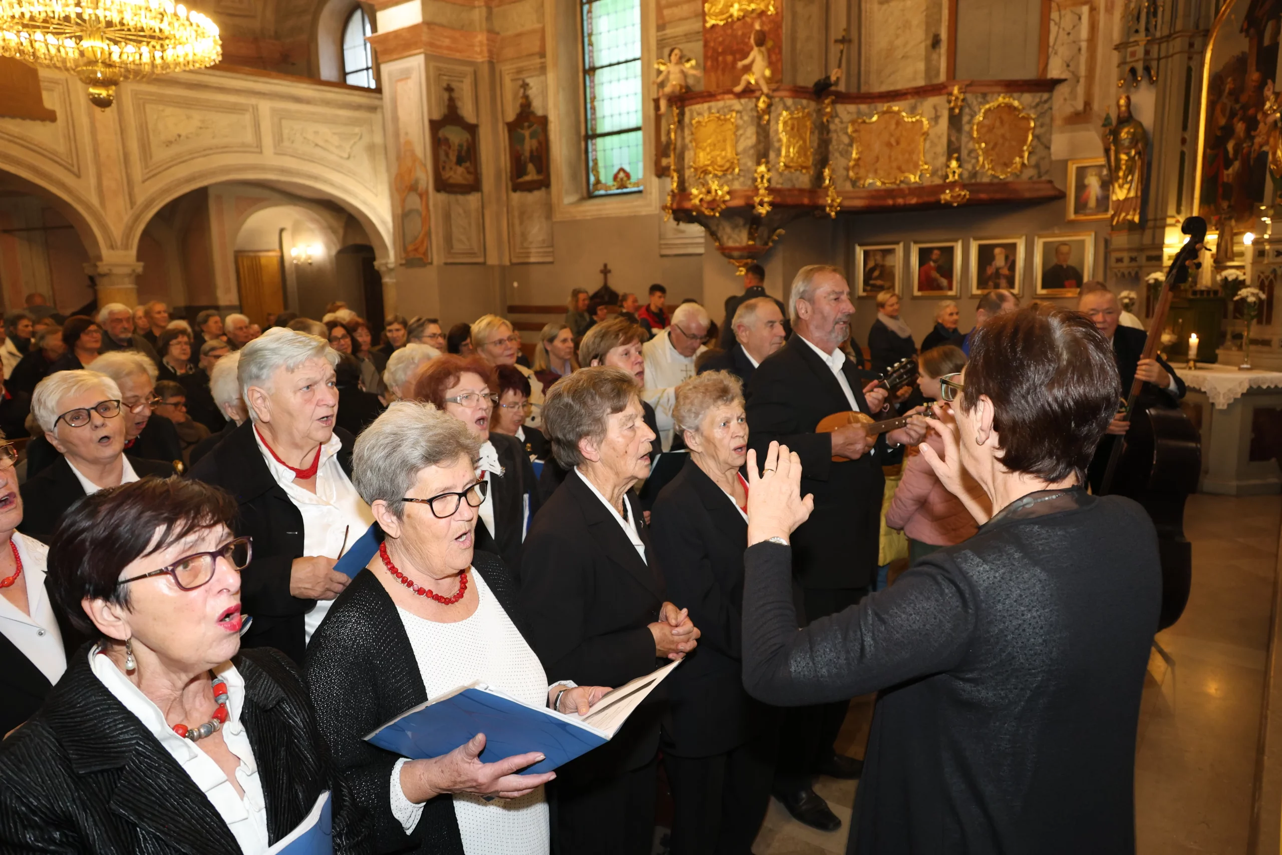 Održana svečana misa za 80-godišnjake u Prelogu 2024 (7) Održana svečana misa za 80-godišnjake u Prelogu 2024 (7)