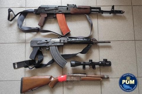 Oduzeto oružje 1